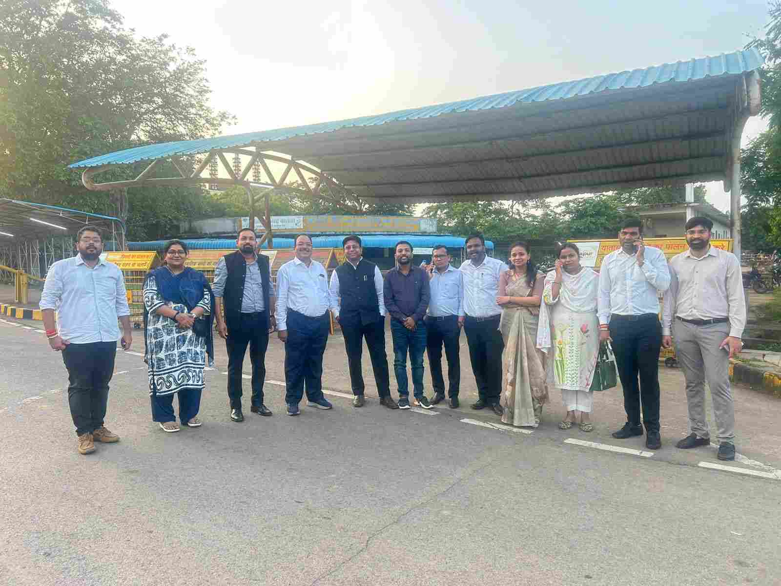 आपदा प्रबंधन विभाग सचिव से चर्चा में नही बनी बात, छत्तीसगढ़ कनिष्ठ प्रशासनिक सेवा संघ का अनिश्चितकालीन हड़ताल जारी.