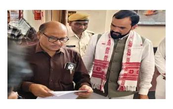 आदिवासी गांवों में बदहाल शिक्षा, स्वास्थ्य और सड़कें – संजय नेताम ने कलेक्टर को सौंपा ज्ञापन, उठाए कड़े सवाल