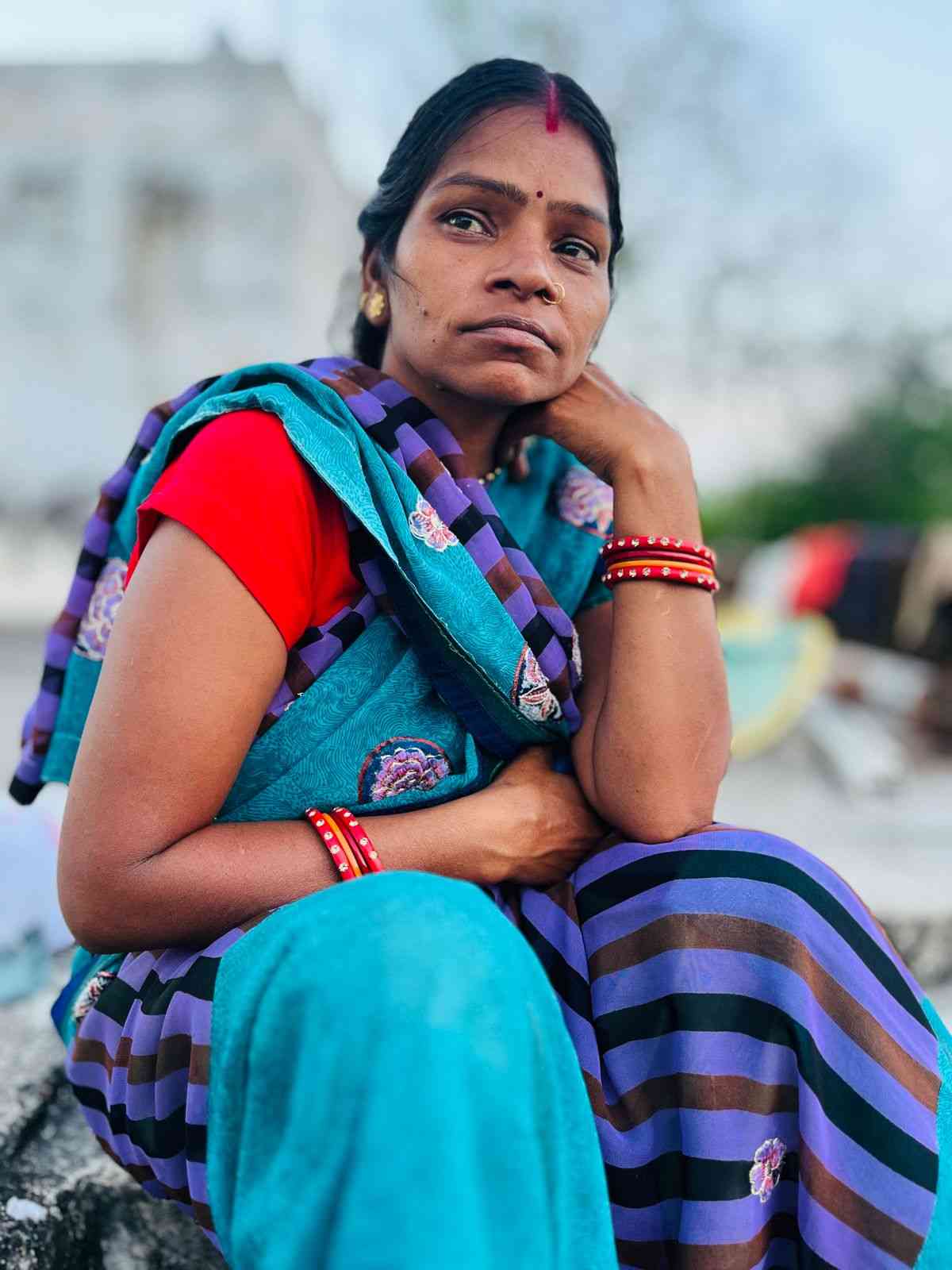 'OMG ' : टीआई की स्पीड कार ने महिला को रौदा, घायल को सड़क पर छोड़ भागे वर्दी धारी फिर जो कुछ हुआ.