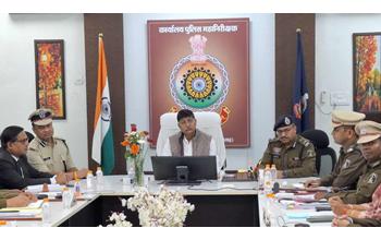 डीजीपी अरुण देव गौतम बिलासपुर पहुंचे, पुलिस अधिकारियों संग बैठक; 24 घंटे में लूटकांड सुलझाने और आरोपियों की गिरफ्तारी पर सराहना