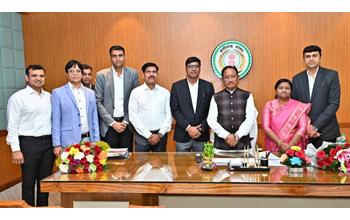 राज्य प्रशासनिक सेवा से भारतीय प्रशासनिक सेवा में पदोन्नत अधिकारियों ने मुख्यमंत्री साय से की शिष्टाचार भेंट