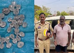 34 हीरे खपाने छत्तीसगढ़ में ग्राहक तलाश रहा था, ओडिशा का तस्कर गिरफ्तार; लाखों के हीरे जब्त