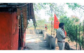 कवर्धा राजपरिवार के मंदिर से 10 तोला चांदी का मुकुट चोरी, पुलिस जांच में जुटी, आसपास के लोगों से पूछताछ जारी…