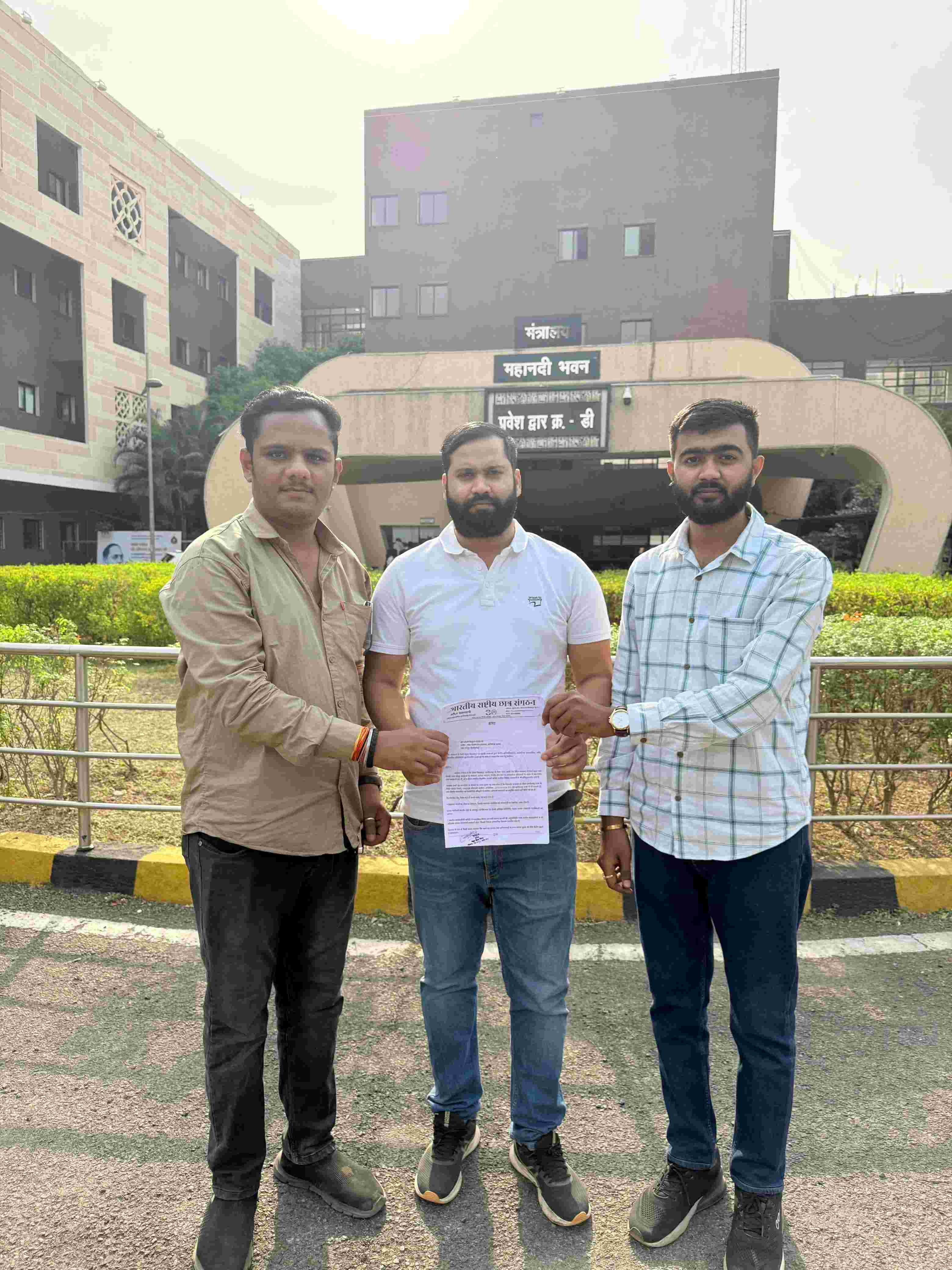 नारायणा ई-टेक्नो स्कूल में वित्तीय अनियमितता और अवैध गतिविधियों का आरोप; NSUI ने की उच्चस्तरीय जांच की मांग.