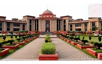 हाईकोर्ट का अहम फैसला: व्याख्याता को BEO का प्रभार सौंपना नियमों के खिलाफ, आदेश रद्द