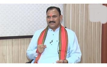 स्वास्थ्य मंत्री जायसवाल का बयान— नगर पंचायत के बीजेपी पार्षदों का इस्तीफा सामान्य घटना